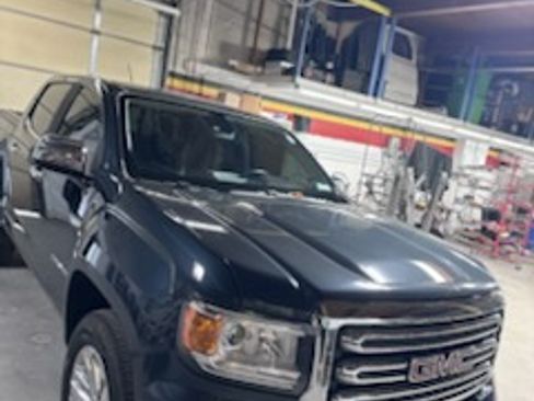 Used 2018 GMC Canyon SLT w/ Driver Alert Package image 5