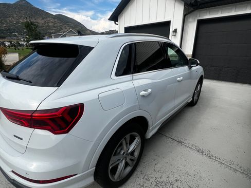 Used 2019 Audi Q3 2.0T Premium Plus w/ Premium Plus Package AWD/4WD image 13