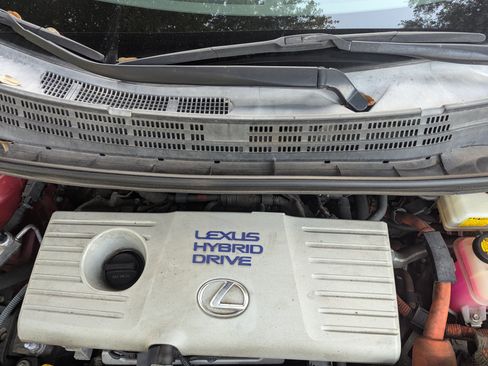 Used 2013 Lexus CT 200h image 28