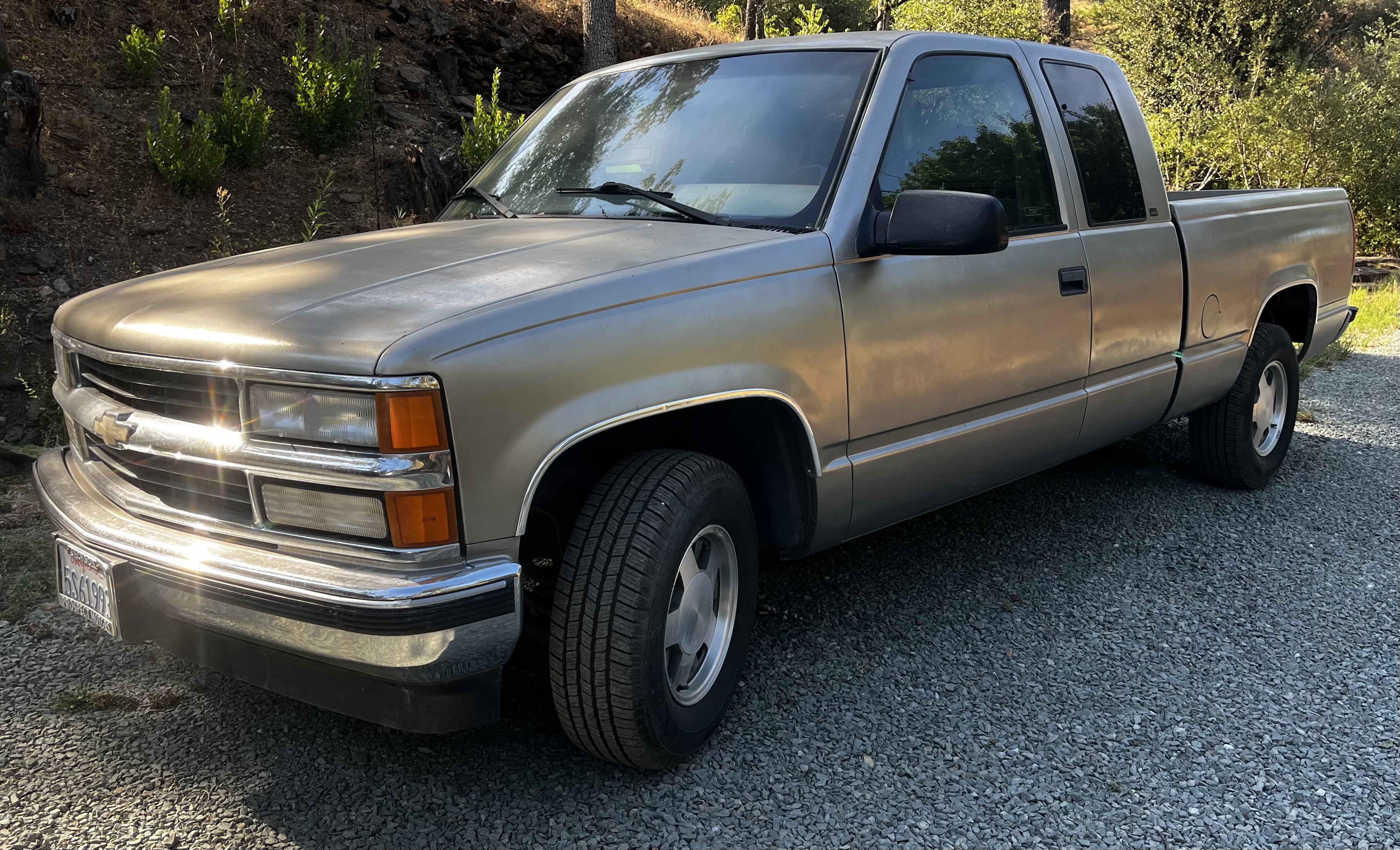 Used 1998 Chevrolet Silverado 1500 2WD Extended Cab w/ Preferred Equipment Group 2 image 4