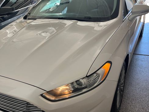 Used 2016 Ford Fusion Titanium image 1