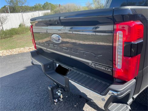 Used 2025 Ford F350 XLT w/ Tremor Off-Road Package image 8