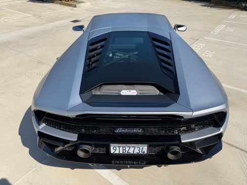 Used 2020 Lamborghini Huracan EVO AWD/4WD image 11