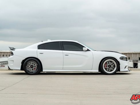 Used 2020 Dodge Charger Scat Pack image 14