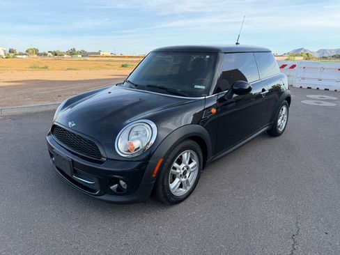 Used 2012 MINI Cooper Hardtop image 1