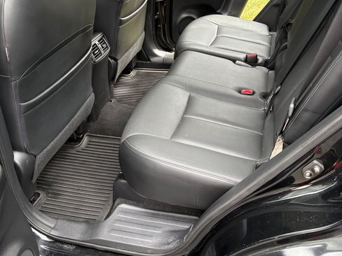 Used 2014 Nissan Rogue SL image 11