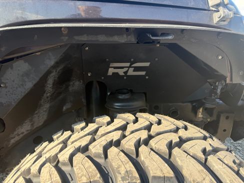 Used 2013 Jeep Wrangler Unlimited Sport w/ Connectivity Group image 5