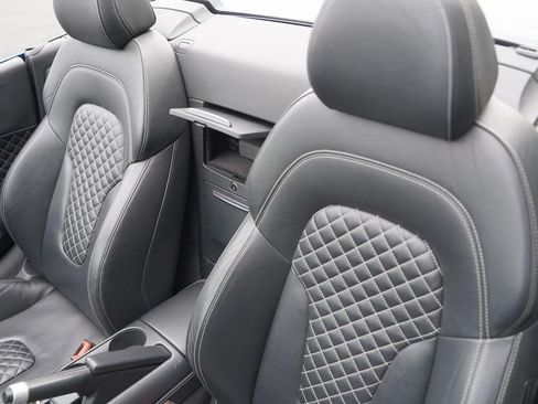 Used 2014 Audi R8 V10 image 17