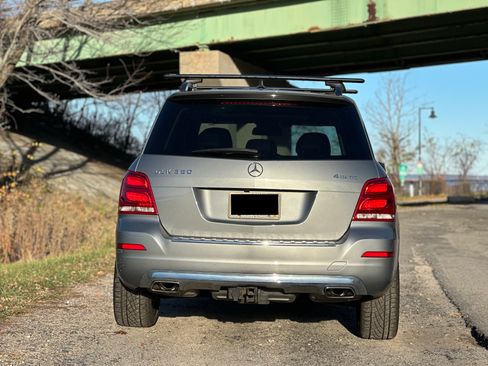 Used 2015 Mercedes-Benz GLK 350 4MATIC image 8