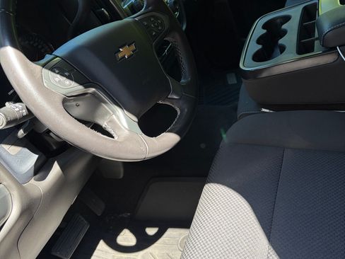 Used 2018 Chevrolet Silverado 1500 LT w/ All Star Edition AWD/4WD image 13