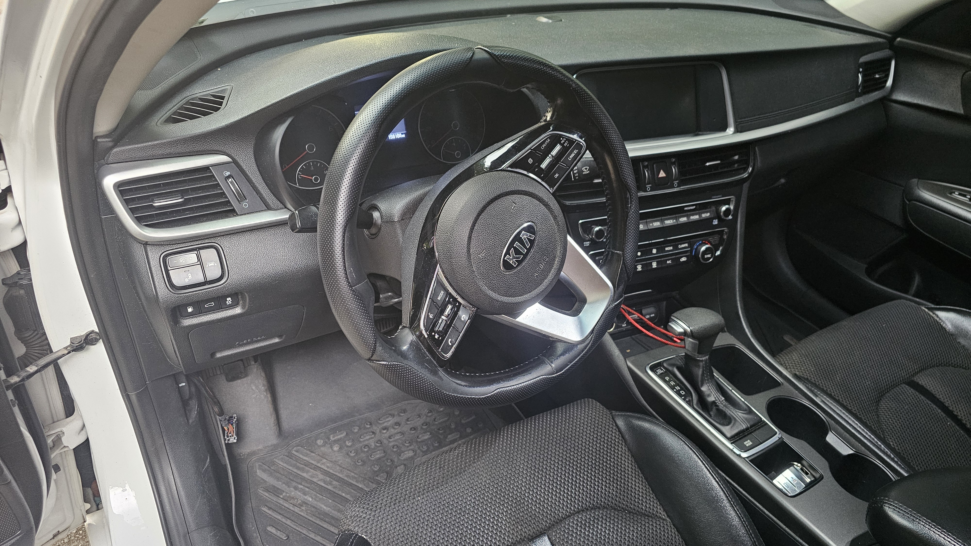 Used 2019 Kia Optima S w/ S Panoramic Sunroof Package FWD image 14
