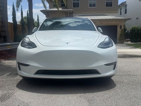 Used 2021 Tesla Model Y Performance AWD/4WD image 28