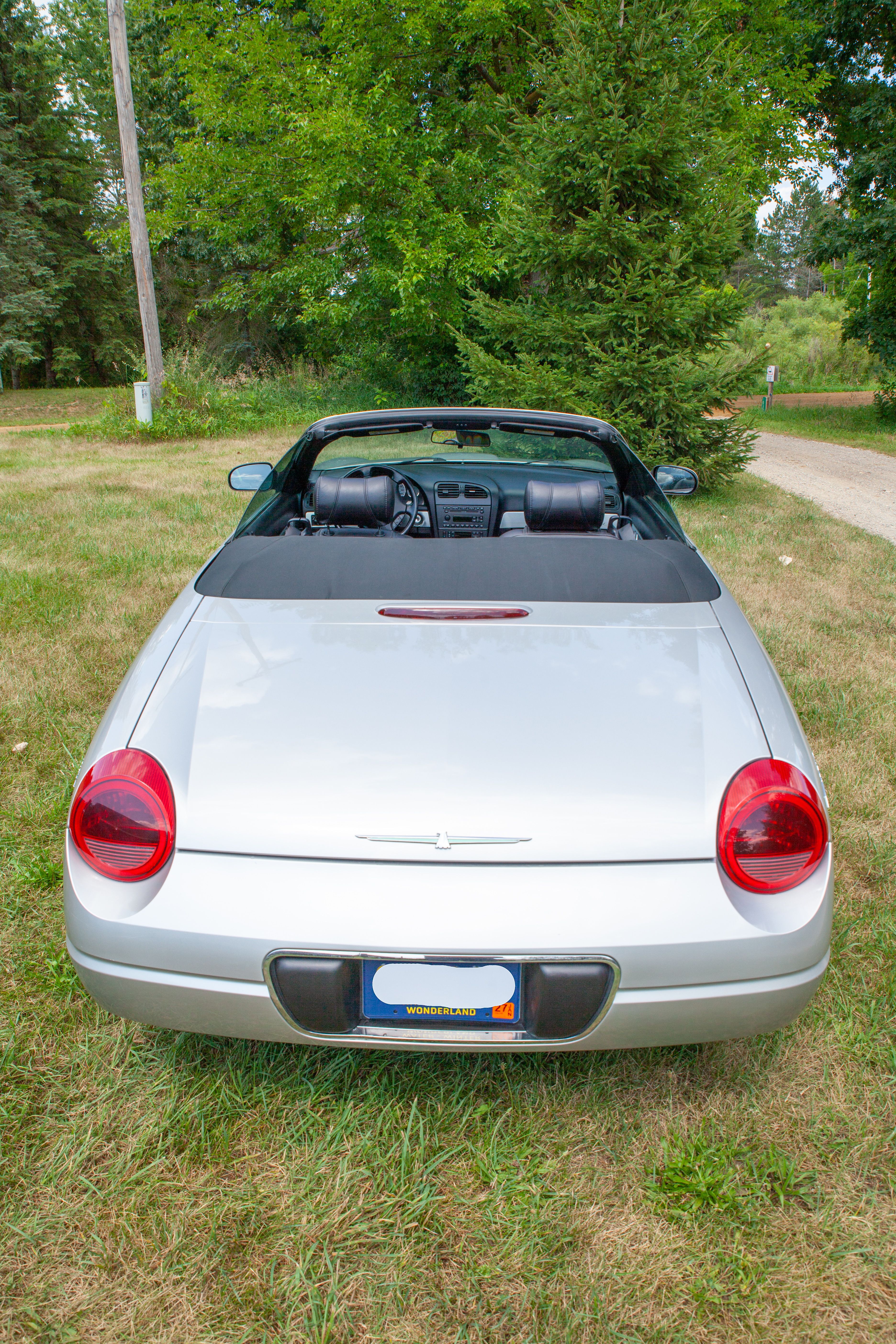 Used 2004 Ford Thunderbird RWD image 8