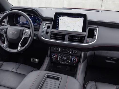 Used 2023 Chevrolet Tahoe RST w/ RST Performance Edition AWD/4WD image 10