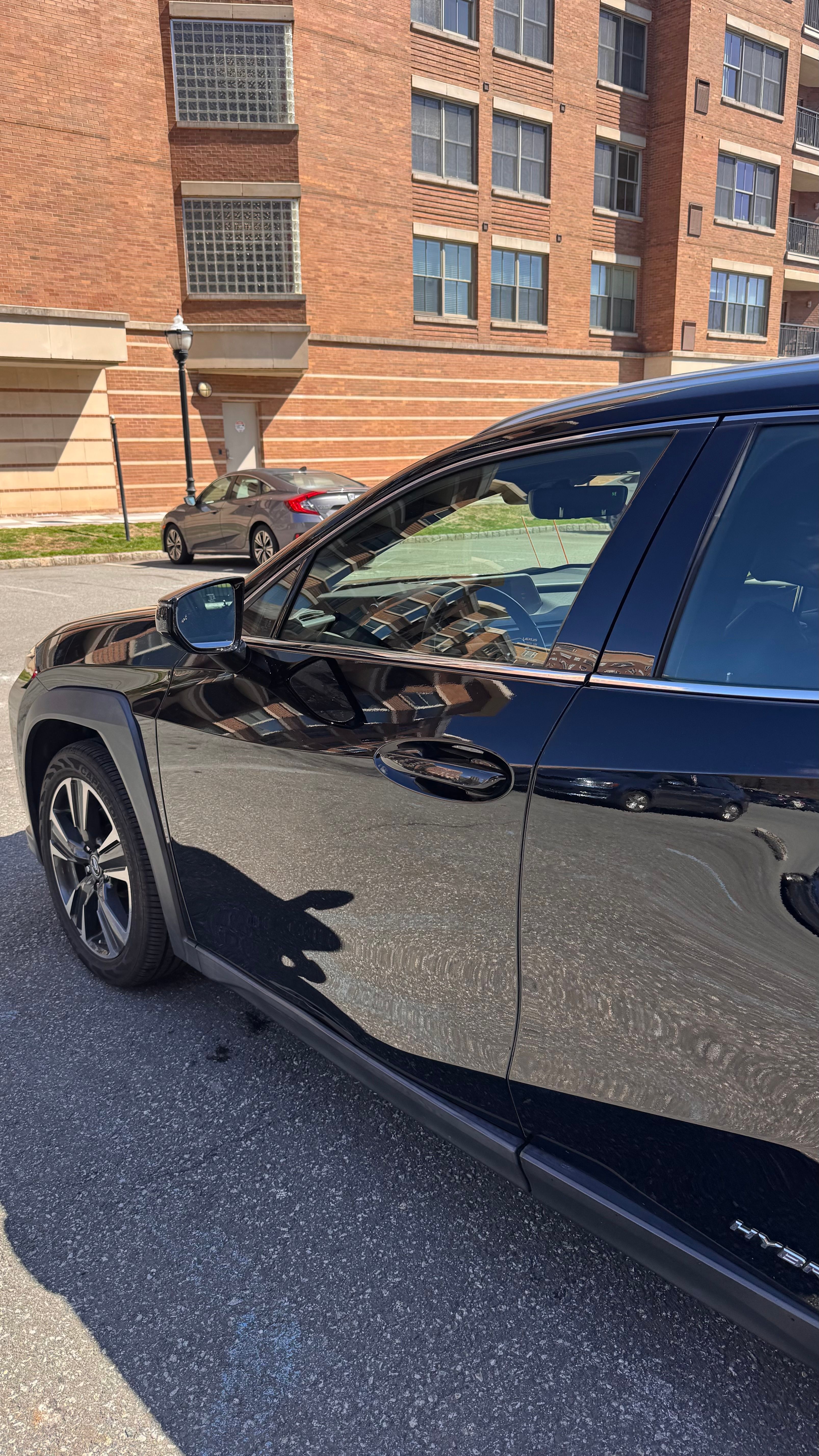 Used 2020 Lexus UX 250h w/ Premium Package AWD/4WD image 11