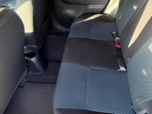Used 2018 Nissan Versa Note SV FWD image 15