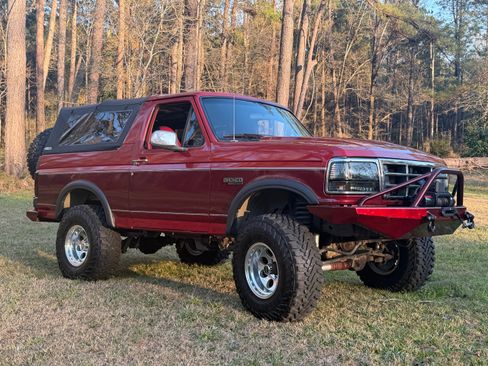 Used 1996 Ford Bronco image 5