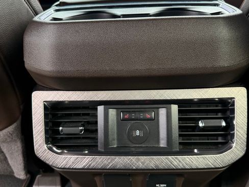 Used 2024 Ford F250 King Ranch w/ FX4 Off-Road Package image 8