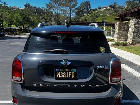Used 2018 MINI Cooper Countryman S image 2