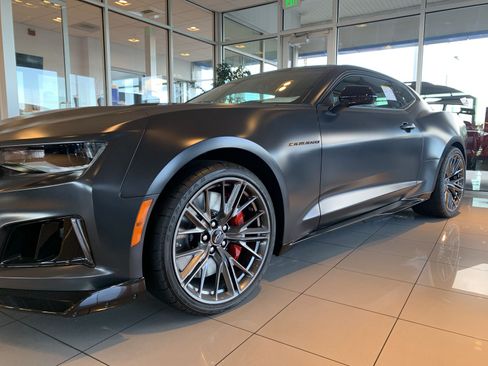 Used 2024 Chevrolet Camaro ZL1 image 6