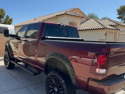 Used 2018 RAM 2500 Laramie w/ Sport Appearance Group AWD/4WD image 6