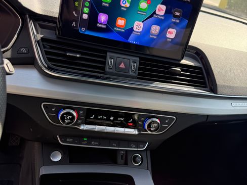 Used 2021 Audi Q5 e Premium Plus w/ Premium Plus Package AWD/4WD image 11