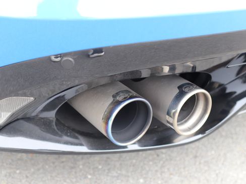 Used 2017 Jaguar F-TYPE SVR image 8