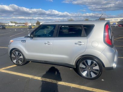 Used 2015 Kia Soul ! w/ Sun & Sound Package