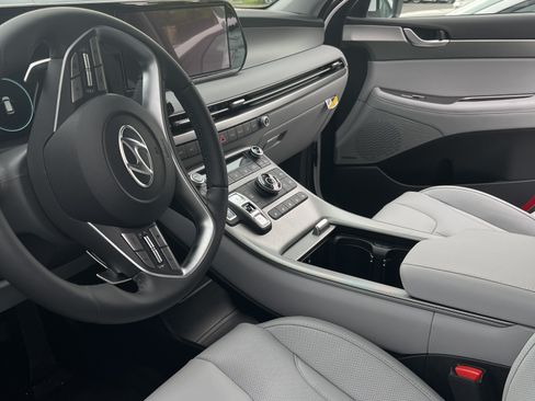 Used 2023 Hyundai Palisade SEL image 4