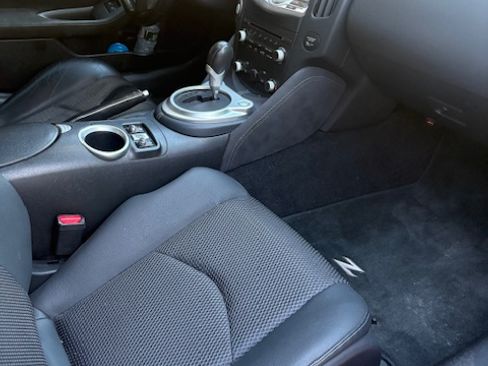 Used 2012 Nissan 370Z Touring w/ Sport Pkg image 6