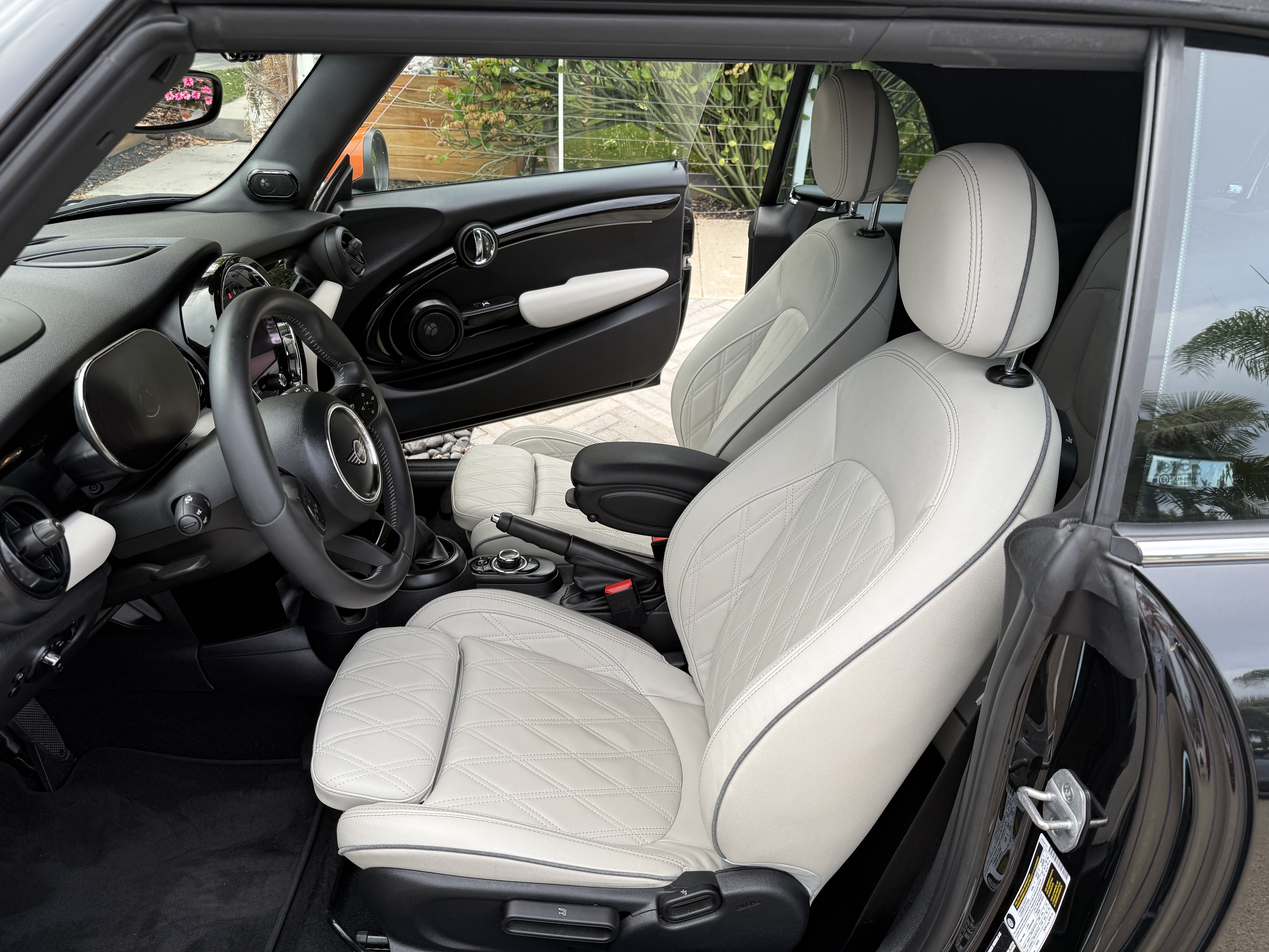 Used 2024 MINI Cooper S FWD image 10