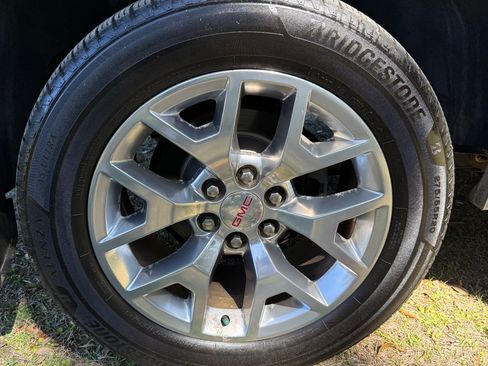 Used 2015 GMC Yukon XL SLT w/ Open Road Package image 30