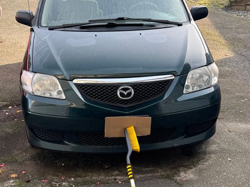 Used 2003 MAZDA MPV LX image 1