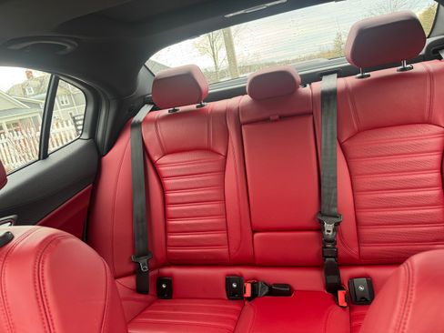 Used 2021 Alfa Romeo Giulia Ti Sport image 11