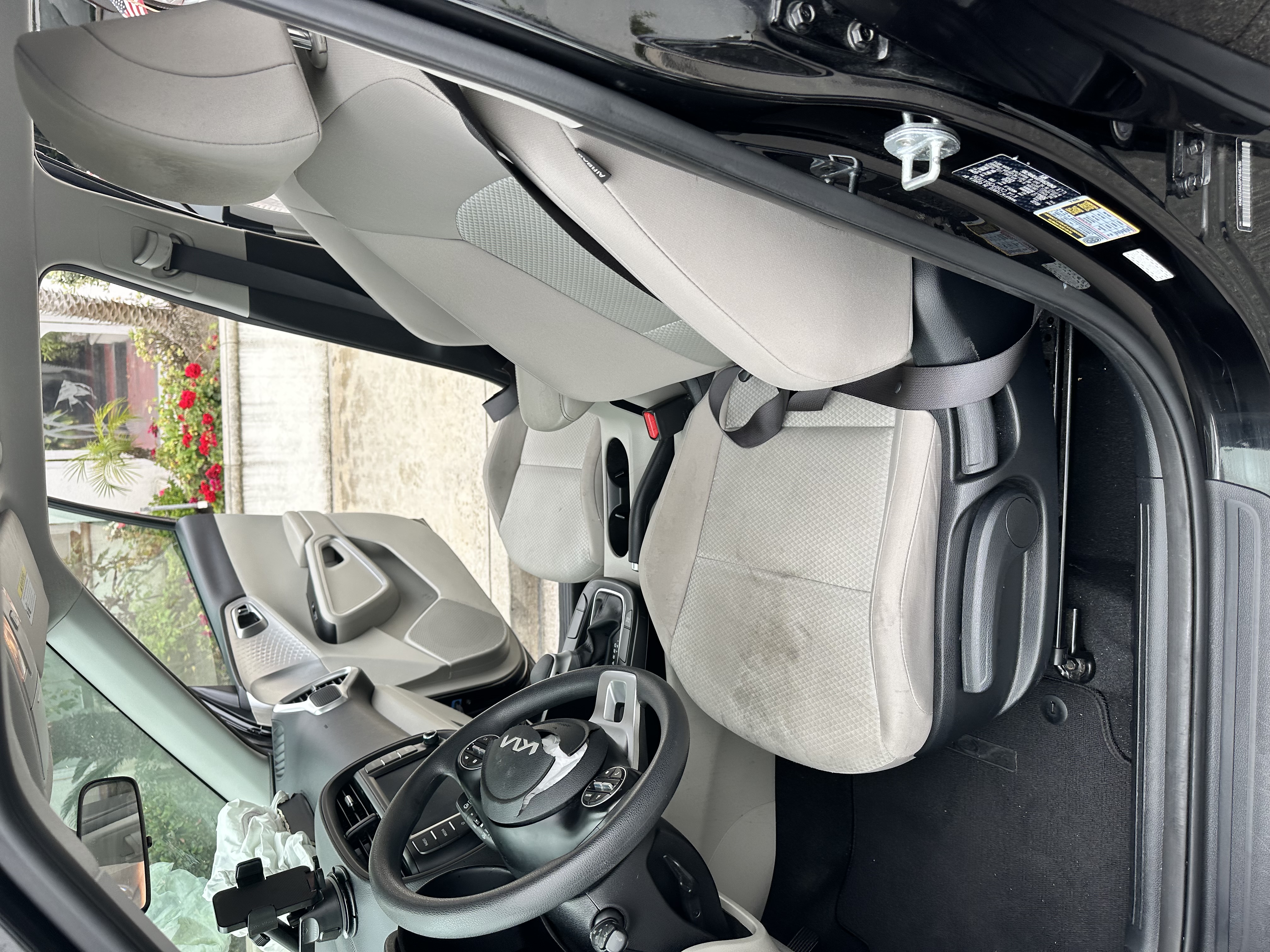 Used 2023 Kia Soul LX FWD image 16