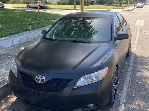 Used 2007 Toyota Camry LE FWD image 2
