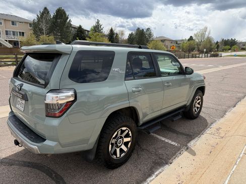 Used 2022 Toyota 4Runner TRD Off-Road image 4