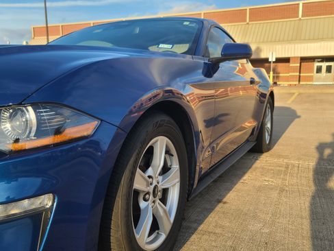 Used 2022 Ford Mustang Coupe image 10