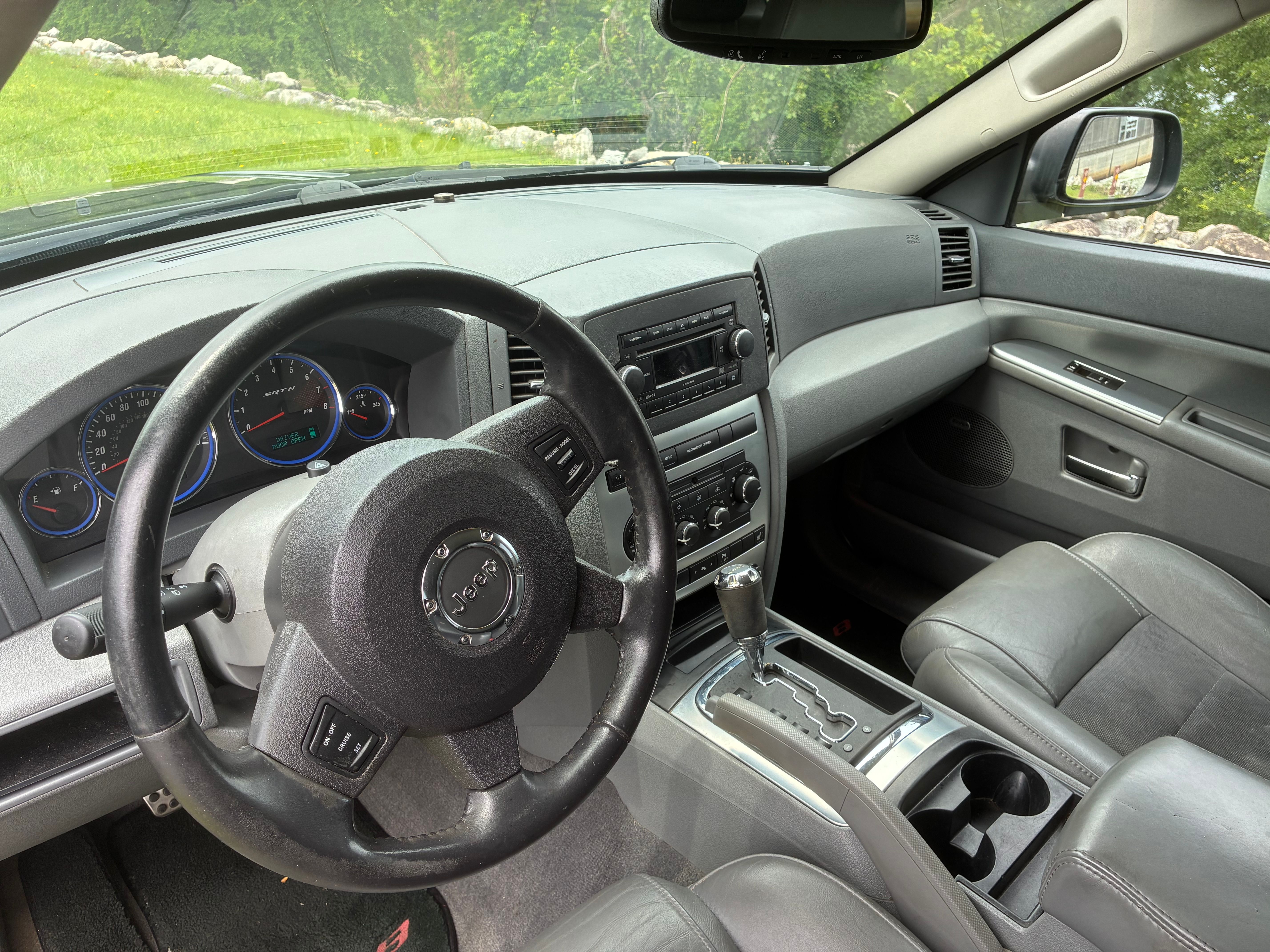 Used 2007 Jeep Grand Cherokee SRT8 w/ SRT Option Group I AWD/4WD image 15