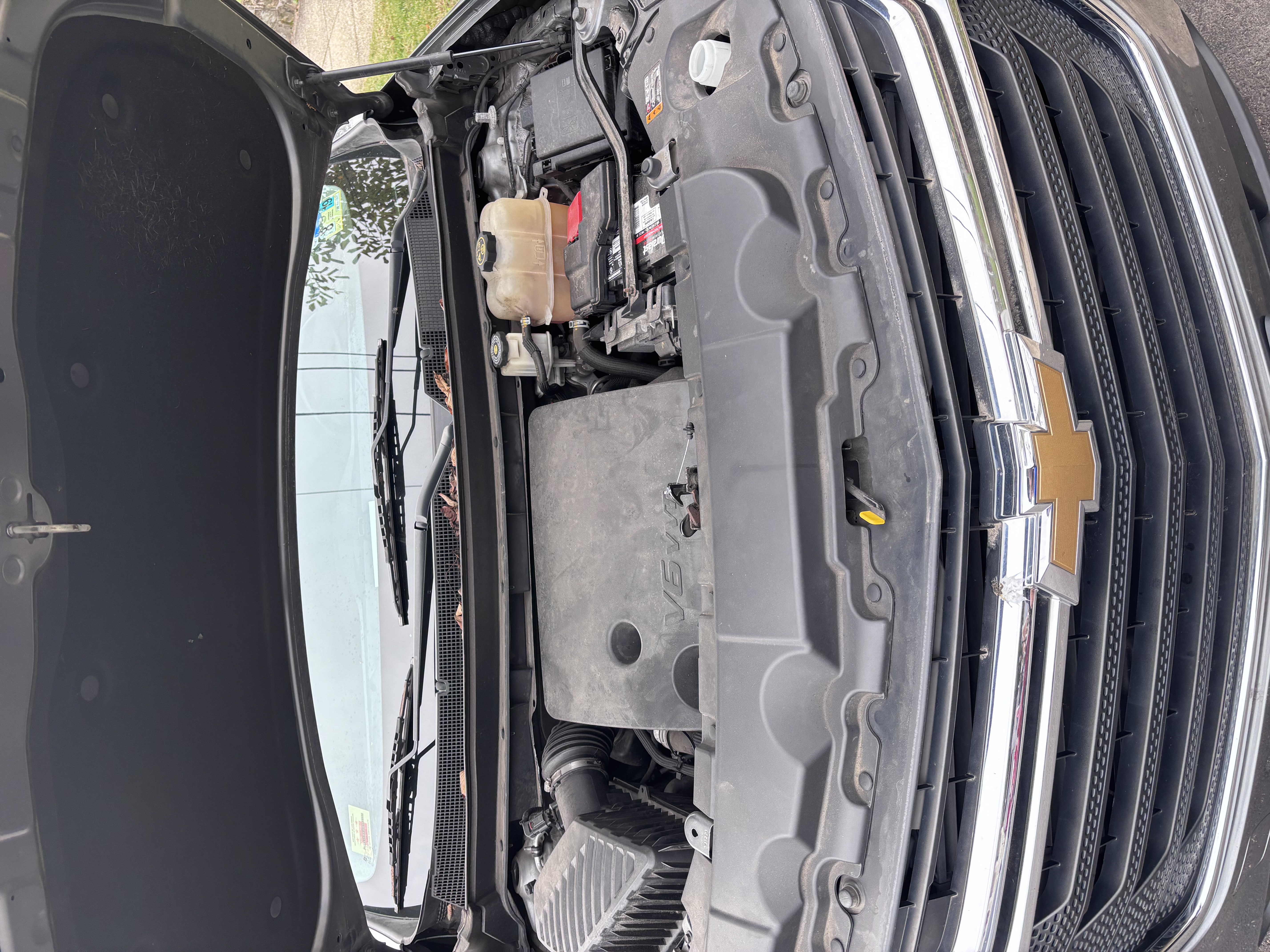 Used 2019 Chevrolet Traverse LS FWD image 11