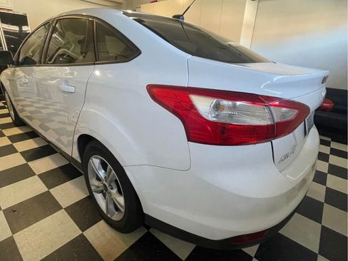 Used 2014 Ford Focus SE image 4