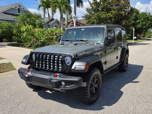 Used 2022 Jeep Wrangler Unlimited Sport AWD/4WD image 2
