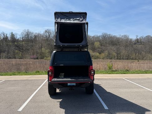 Used 2020 Jeep Gladiator Sport w/ Quick Order Package 24S image 19