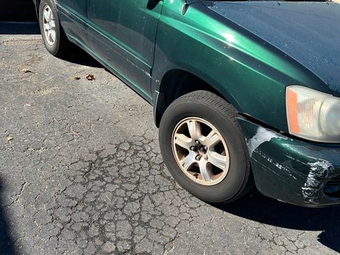 Used 2001 Toyota Highlander 2WD V6 image 2