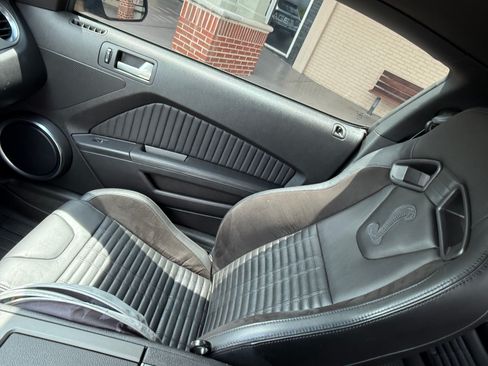 Used 2014 Ford Mustang Shelby GT500 w/ Equipment Group 821A image 13