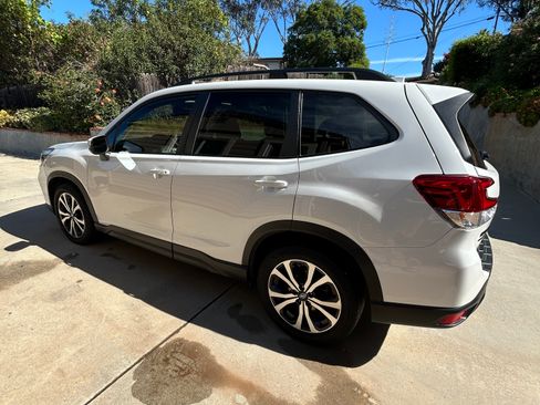 Used 2020 Subaru Forester Limited w/ Popular Package #3 AWD/4WD image 10