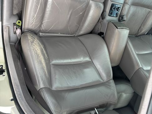 Used 1993 Cadillac Seville FWD image 13