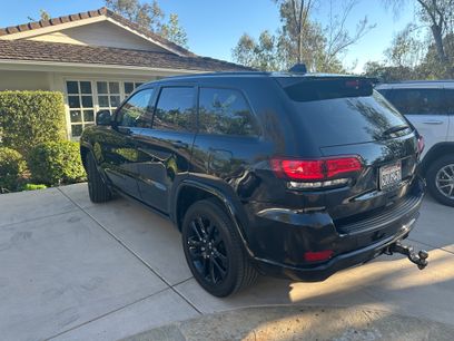 Used 2022 Jeep Grand Cherokee Laredo X