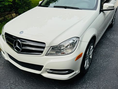 Used 2012 Mercedes-Benz C 300 4MATIC Sedan image 17