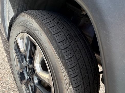 Used 2018 Jeep Compass Trailhawk image 12